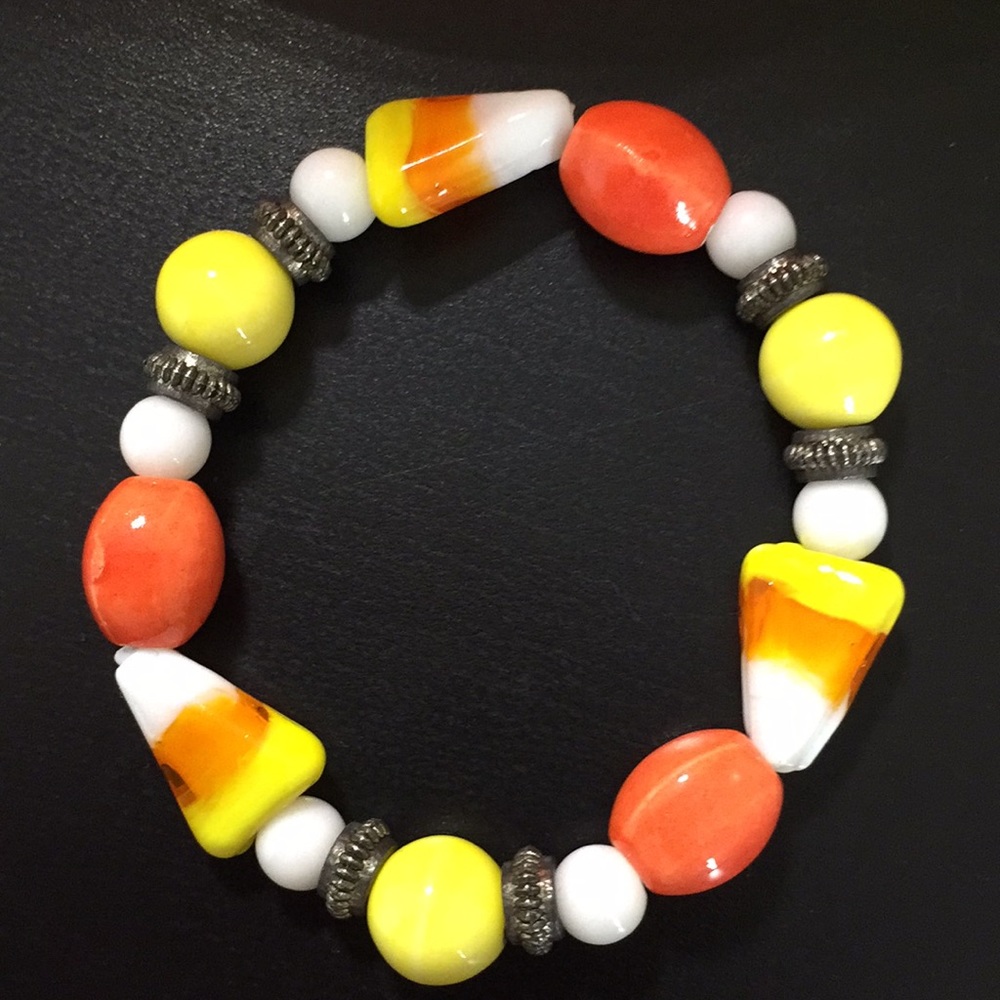 Bumble beads Halloween bracelet